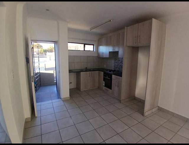 2 BEDROOM PROPERTY TO RENT IN FERNDALE